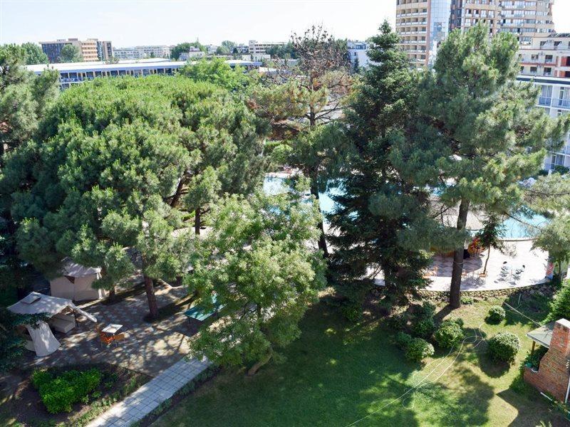 Balaton Hotel Sunny Beach Exterior photo